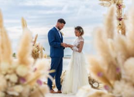 Avani+ Samui Seals the Deal with New “Day of Your Dreams” Wedding Package