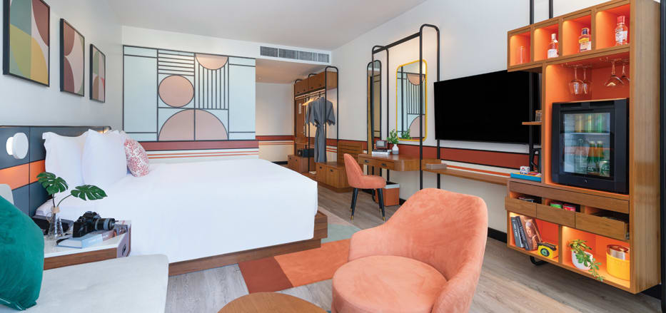 Avani_Chaweng_Samui_Cool Pool View Corner Room_933x439 (1)