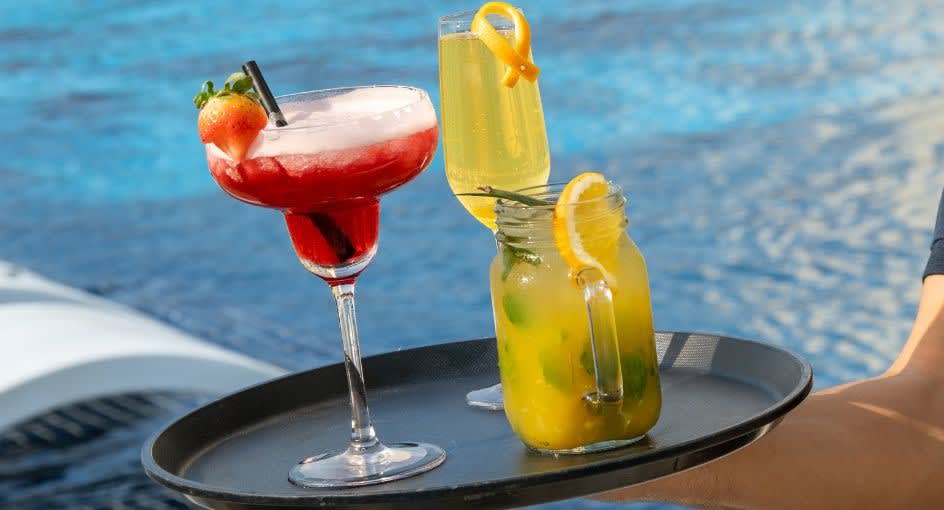 Happy Hour in Ibn Battuta Jebel Ali