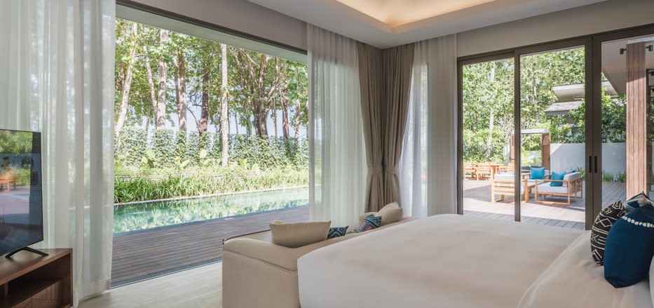 Khao Lak Luxury Hotels | Beachfront pool Villa at Avani+ Khao Lak
