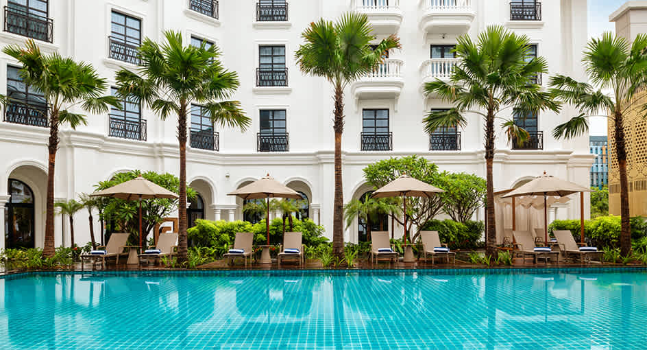 outside pool at avani plus lanexang vientiane hotel