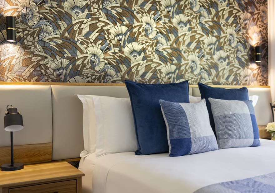 Suite Bedroom
