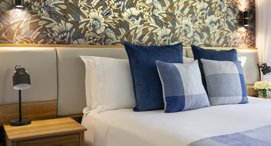 Suite Bedroom