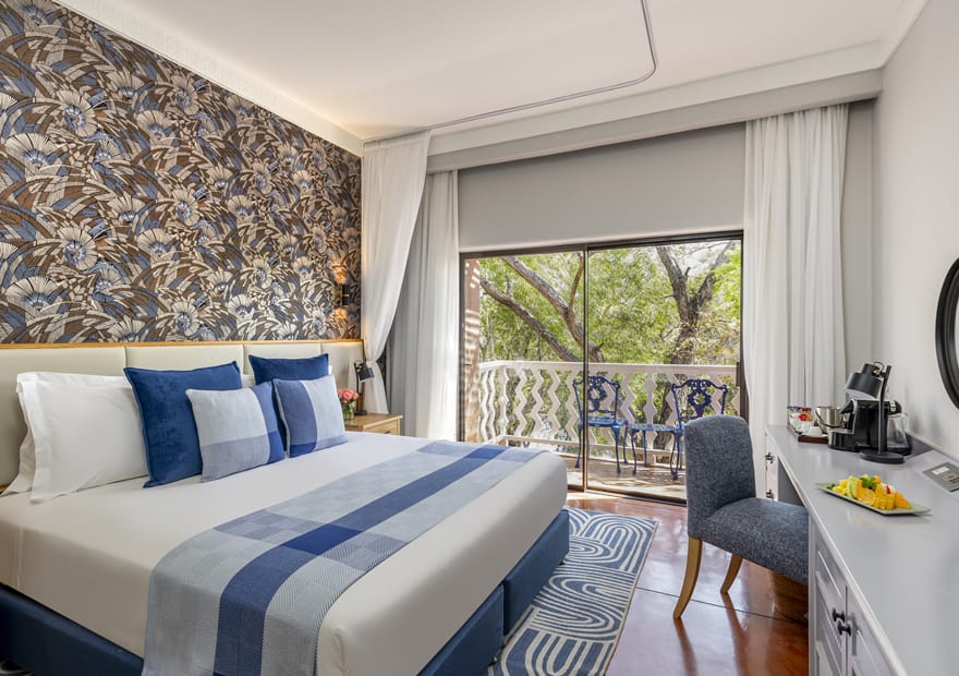 Superior Lagoon Bedroom