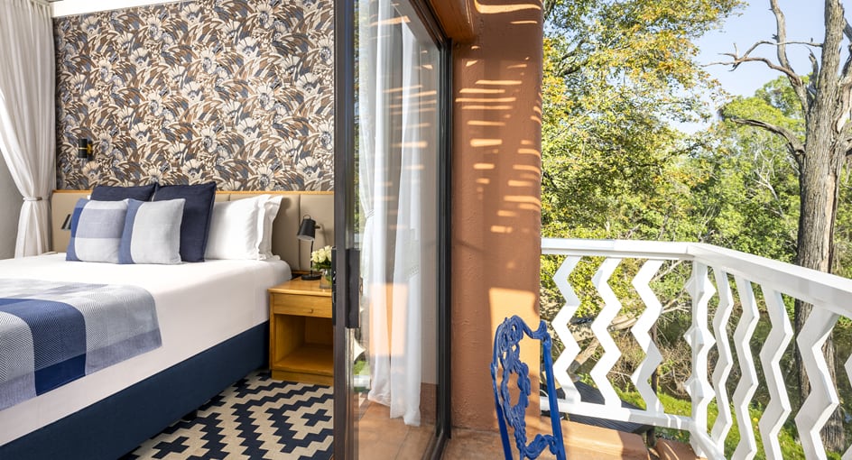 Superior Lagoon Bedroom