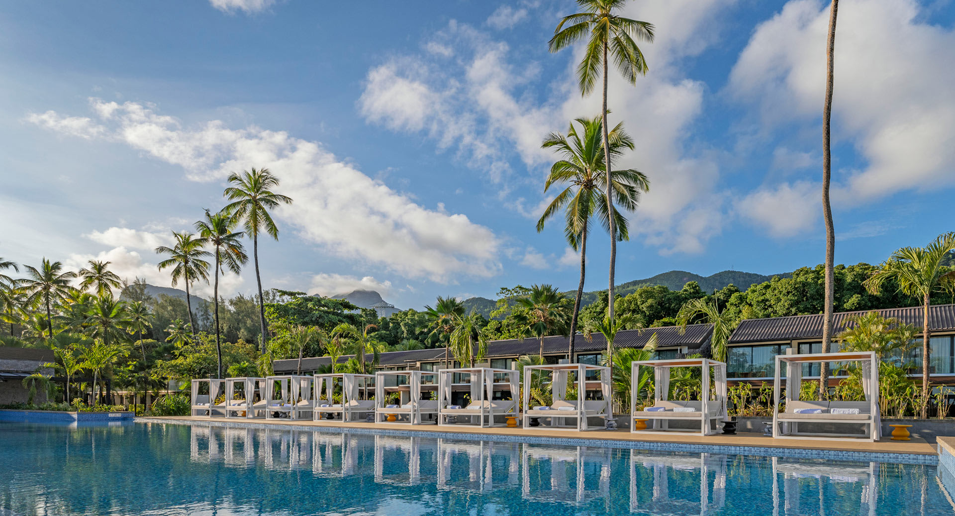 Avani+ Barbarons Seychelles
