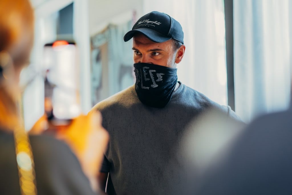 Endless is a street artist known for his anonymity