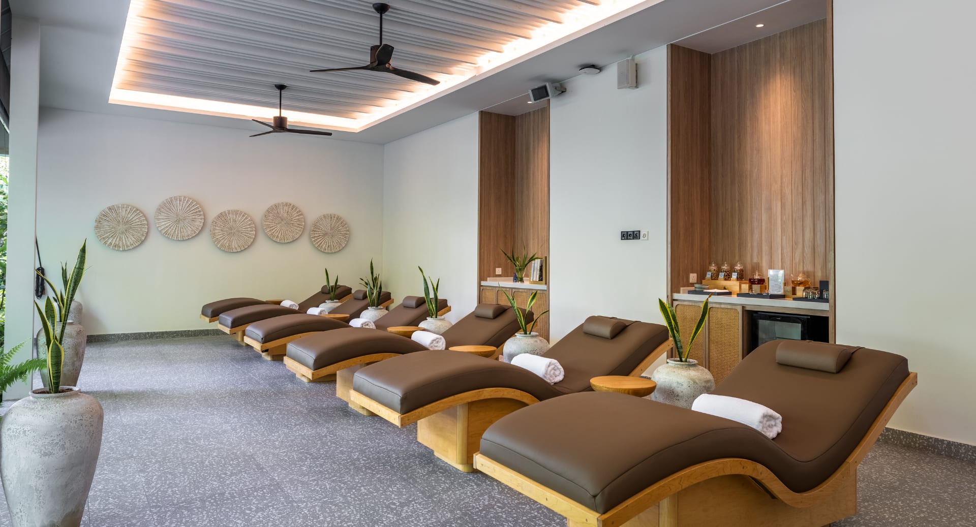 Relaxation area at AvaniSpa - Avani+ Fare Maldives