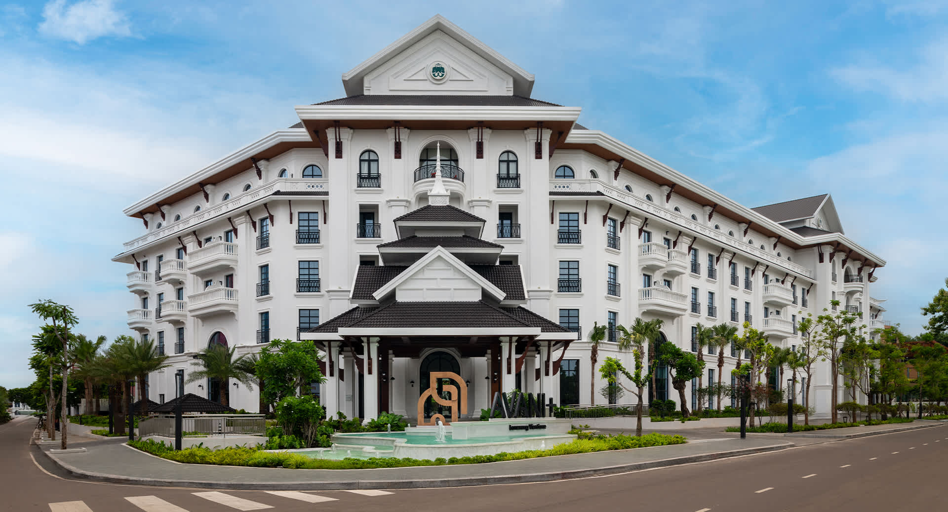 Avani Lanexang Vientiane Entrance