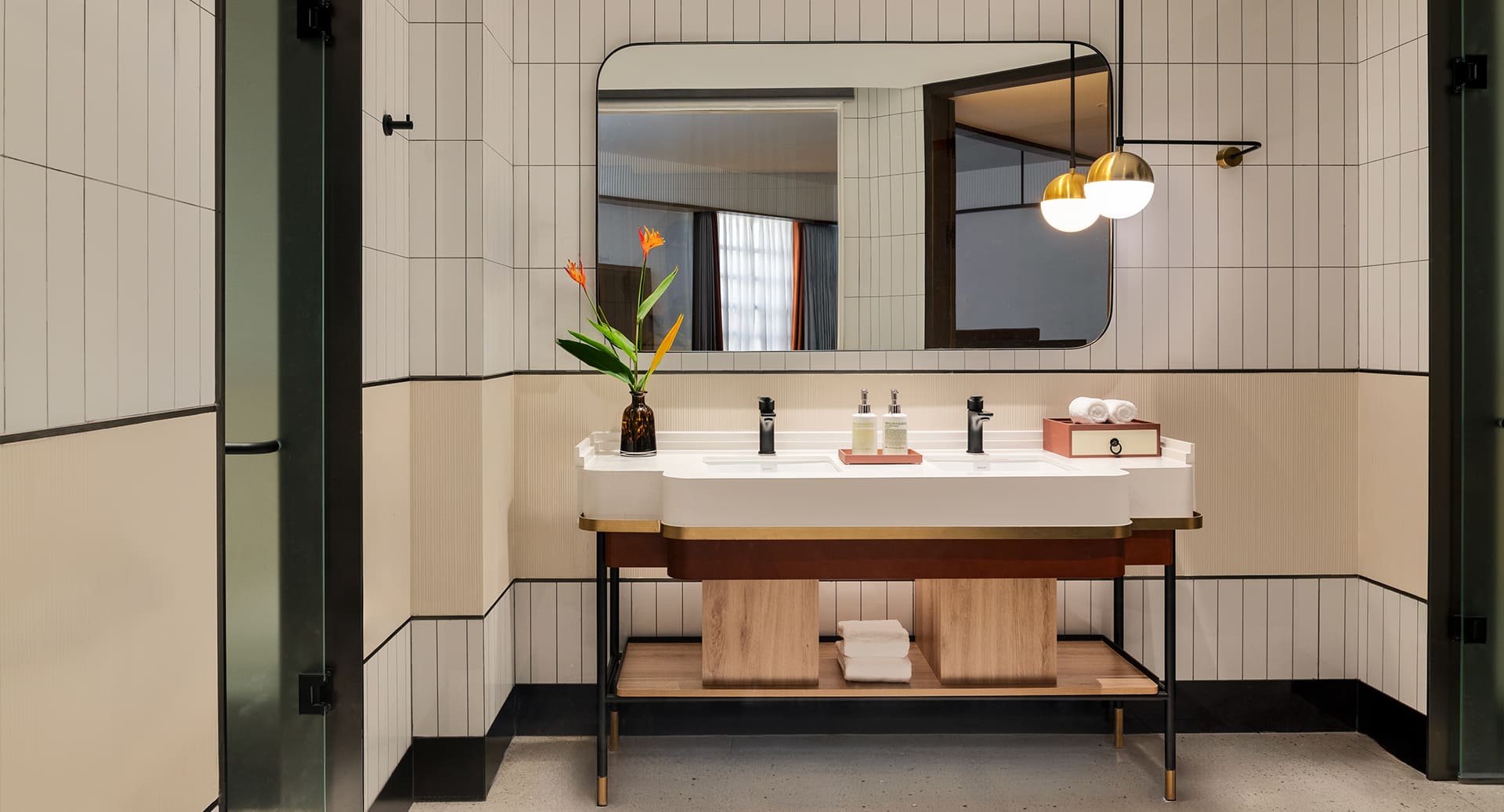 Deluxe Suite Bathroom at Avani Plus Lanexang Vientiane