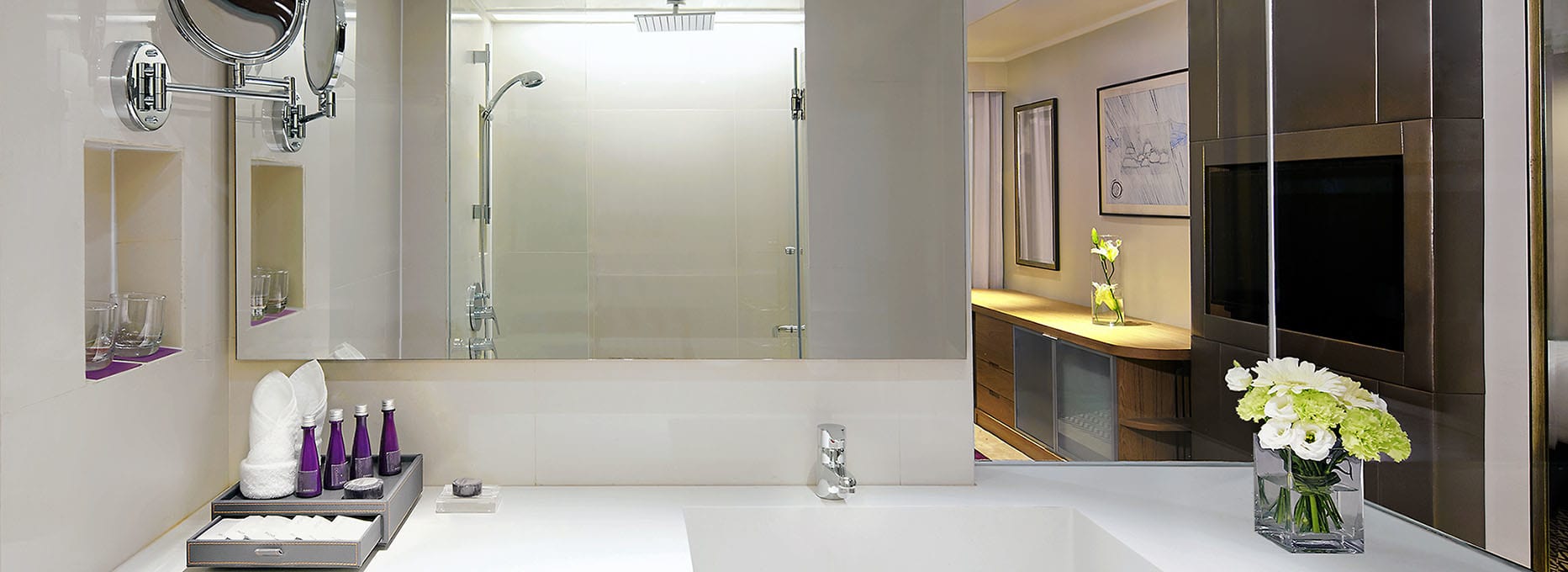 AVANI DELUXE ROOM