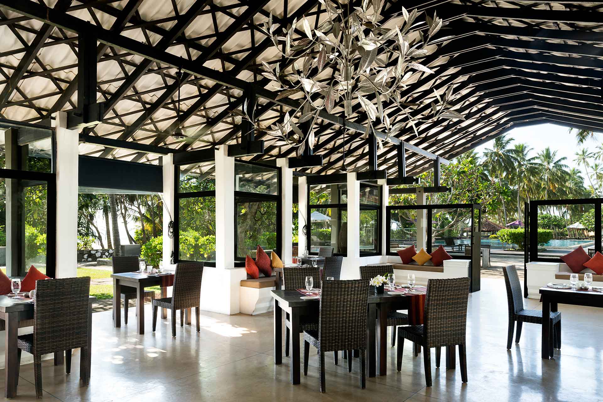 AVANI Bentota Resort Frangipani Restaurant