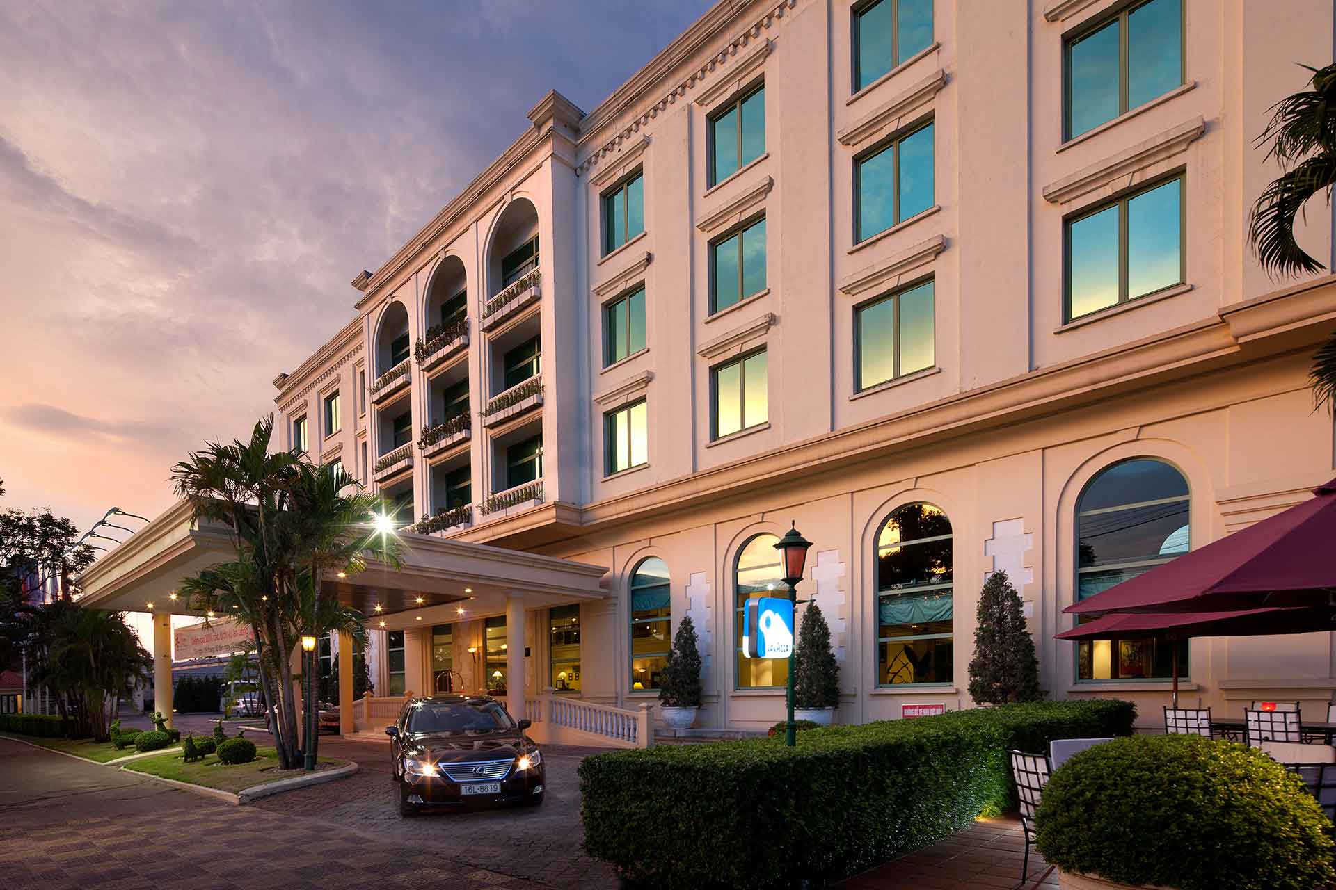 Entrance of AVANI Hai Phong at dusk