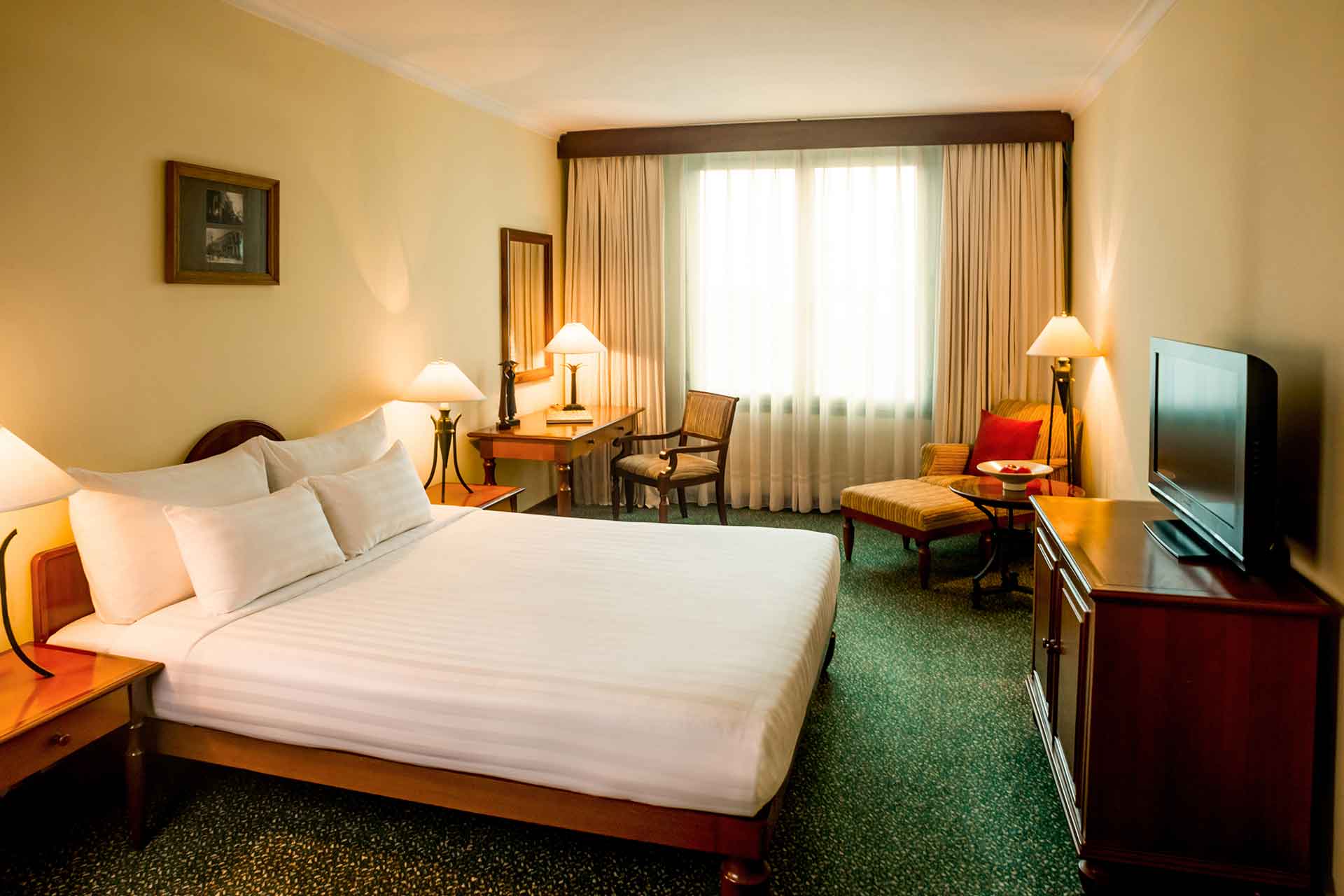 Interior of a deluxe room of AVANI Hai Phong