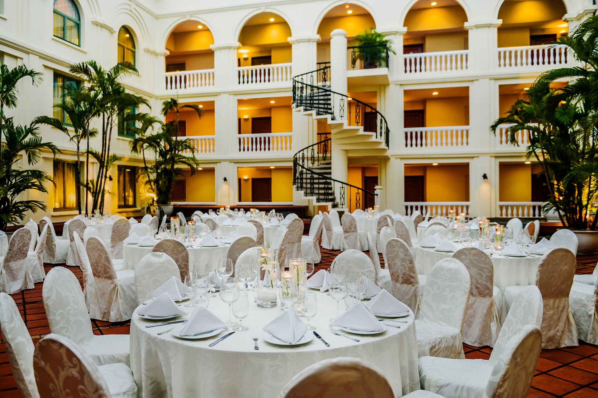 Courtyard wedding table set up