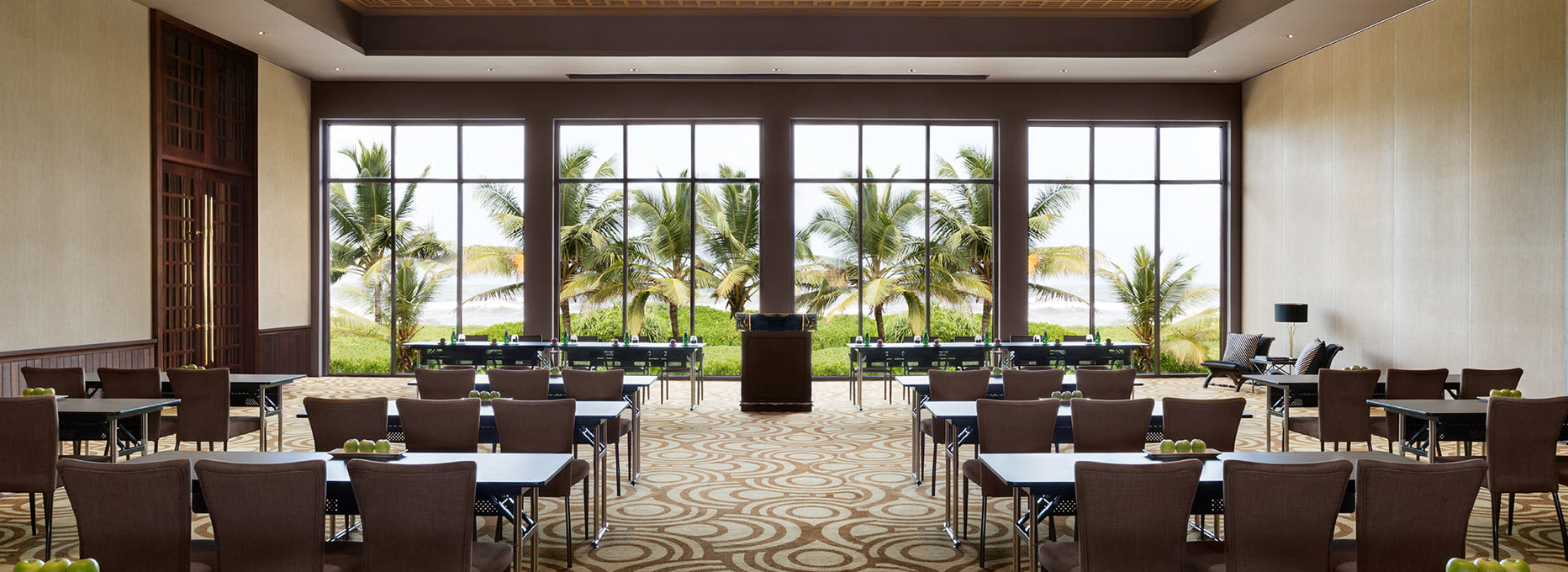 AVANI Kalutara Resort