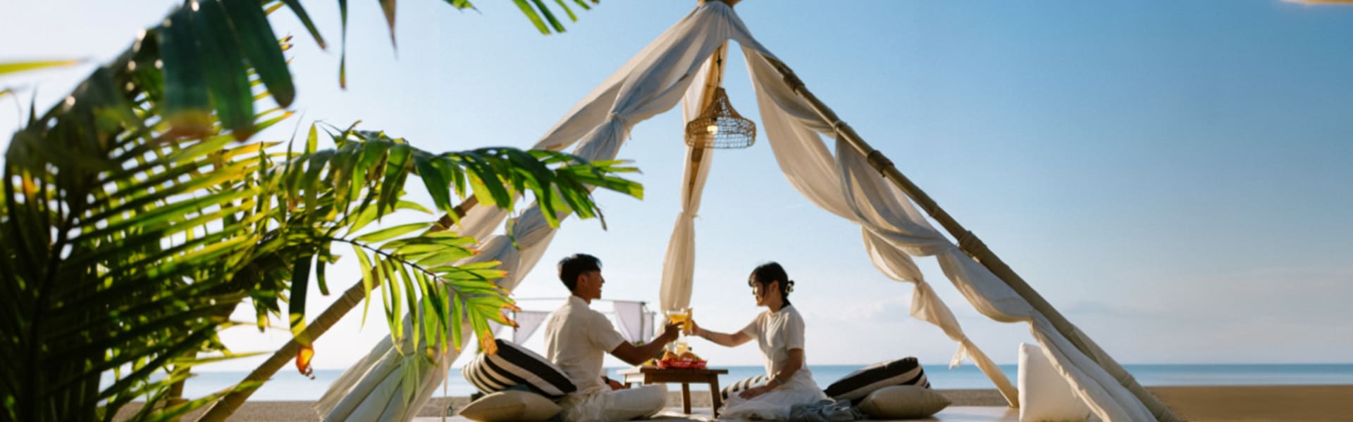 Beach restaurant Khao Lak | Avani + Khoa Lak | CoCo - Beach Club