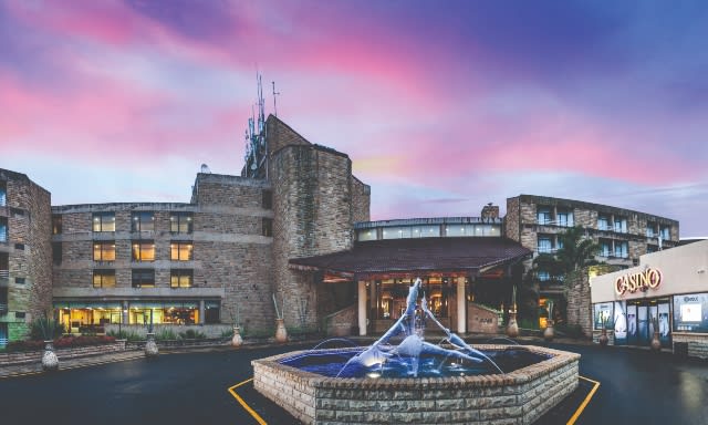 HOTEL FOUNTAIN