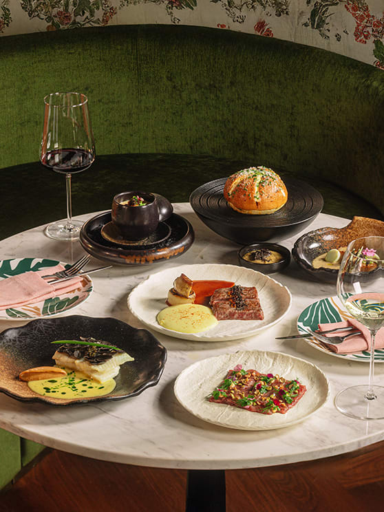 UNFORESEEN Dining Experience at SEEN