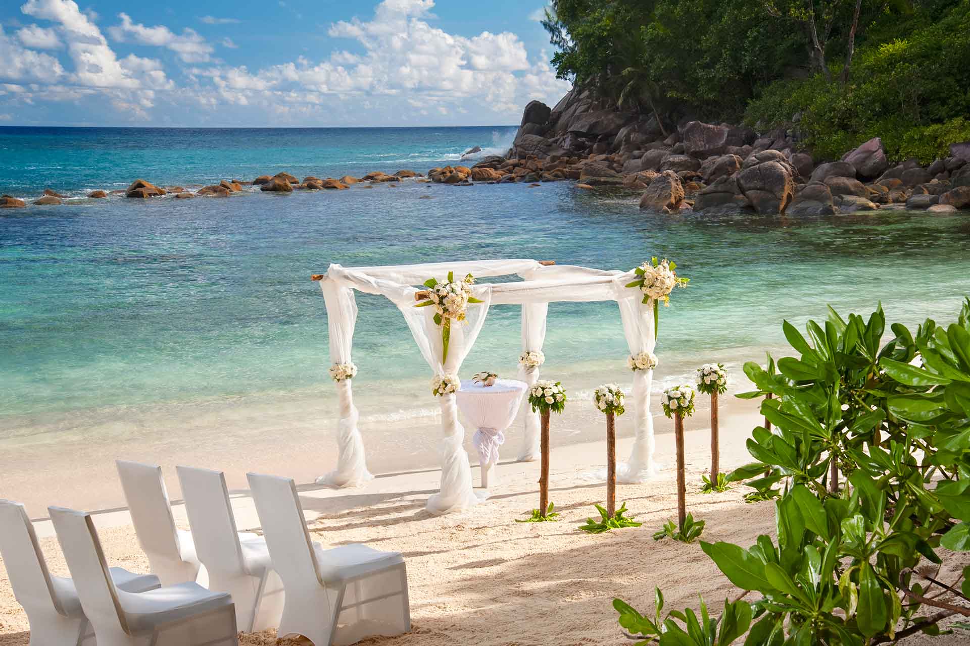 Beach wedding decorations